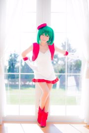 Yuki Mashiro Cosplay "Macros" Ranka Lee (versión de Navidad)