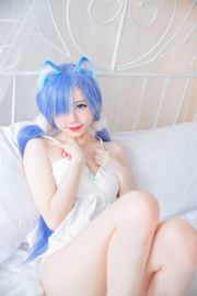 [網紅COS] Sally Dorasnow - Rem White Kitty