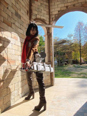 [COS Welfare] Hane Ame Rain Wave Photo — Attack on Titan