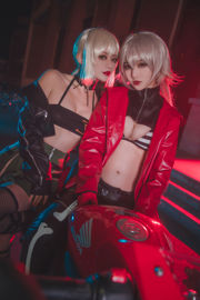 [Cosplay-Foto] Anime-Bloggerin Teppanyaki Ghost Dance mit Zhongshan Wharf Black Zhen und Black Duo